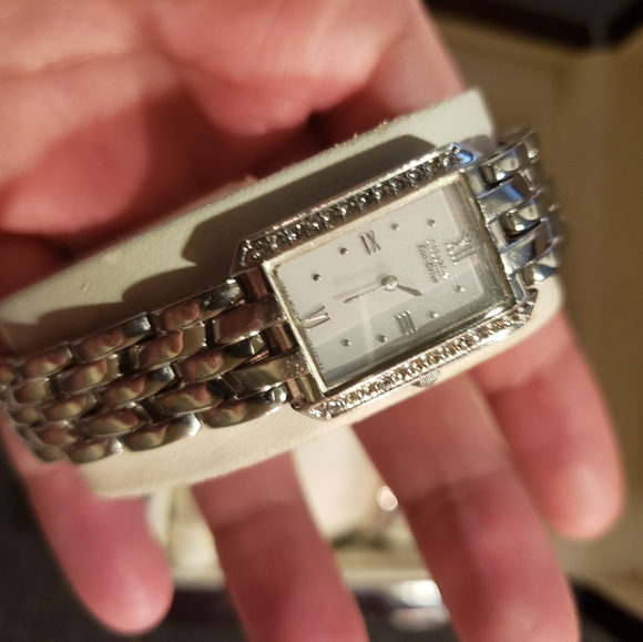 Authentic Eco Citizen Watch - Picture 6 of 6